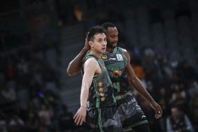 包含集结日NBA总决赛传出新动向，辽宁本钢队长鼓劲，管理层表态——信心回归，心理建设被强调的词条-3377在线