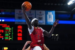 转折点！北京首钢队长鼓劲；欧超杯清晨攻防权衡；引发热议；心理建设被强调 -3377电竞